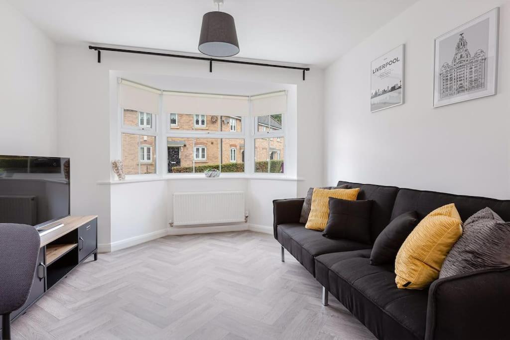 Apartment Stylish 2 Bed Flat/liverpool City/free Parking